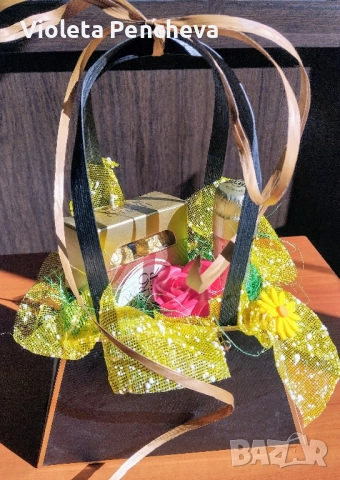 ПОДАРЪЧНА КОШНИЦА 