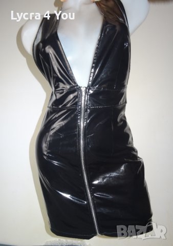 S/M Divided by H&M черна лачена/винил рокля с дълбоко деколте и цип отпред, снимка 1 - Рокли - 42588968