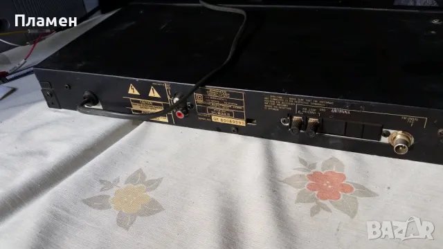 Pioneer TX-970 FM / AM Digital Synthesizer Stereo Tuner, снимка 2 - Аудиосистеми - 48436098