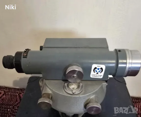 Оптичен нивилир