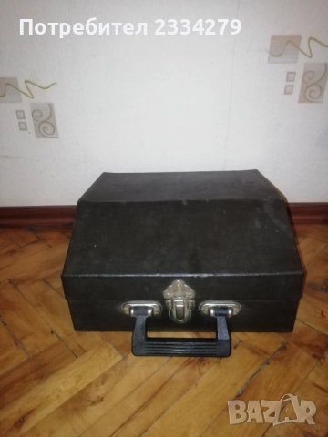 Стар децки акордеон ,,Кьiжачок" сделано в USSR, снимка 5 - Акордеони - 52928990