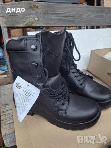 Полицейски кубинки номер 42/ нови/