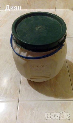 Различни бидончета 2.5л/ 5л/ 10..., снимка 2 - Бидони, бурета и бъчви - 31633863