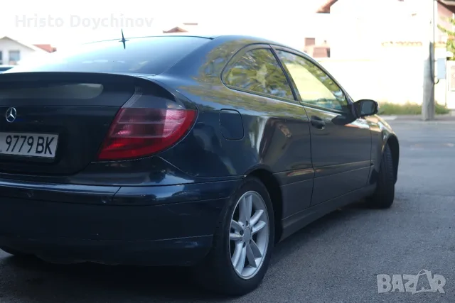Mercedes-Benz C 220 CDI SportCoupe 2.2 CDI 143 к.с. Автоматик Кожа, снимка 4 - Автомобили и джипове - 55879780