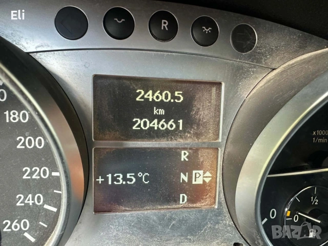 Mercedes-Benz ML 300 CDI 4MATIC, снимка 3 - Автомобили и джипове - 54276145