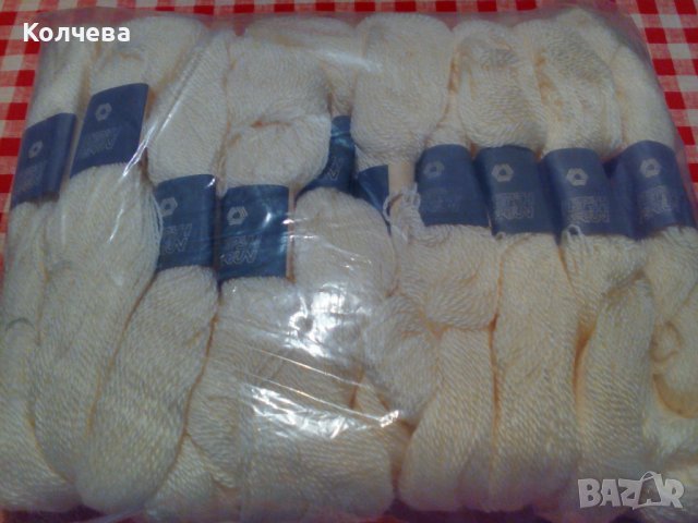 продавам различни цветове прежди 25 лв. на кг. , снимка 4 - Други - 37622493