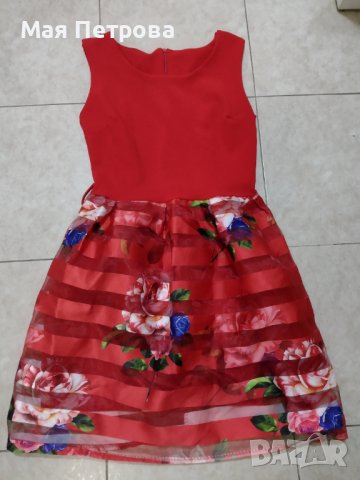Червена рокля, снимка 2 - Рокли - 39408566