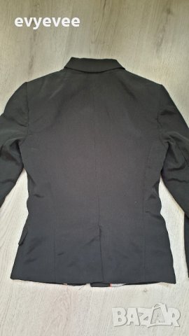 Елегантно вталено черно сако, снимка 7 - Сака - 38641099
