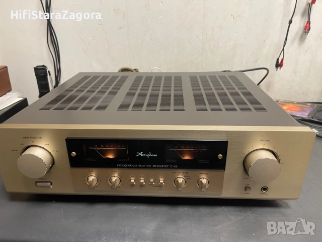 Accuphase E211 , снимка 2 - Ресийвъри, усилватели, смесителни пултове - 53981371