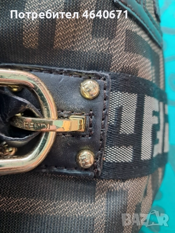 Чанта FENDI, снимка 4 - Чанти - 52277277