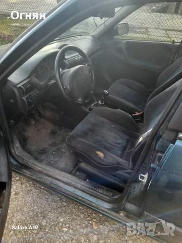 Opel Astra 1.7 TD, снимка 8 - Автомобили и джипове - 53048939