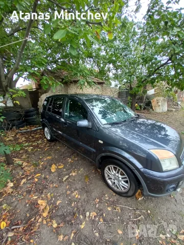 Ford Fusion 2008 с повреден двигател, снимка 2 - Автомобили и джипове - 56524008