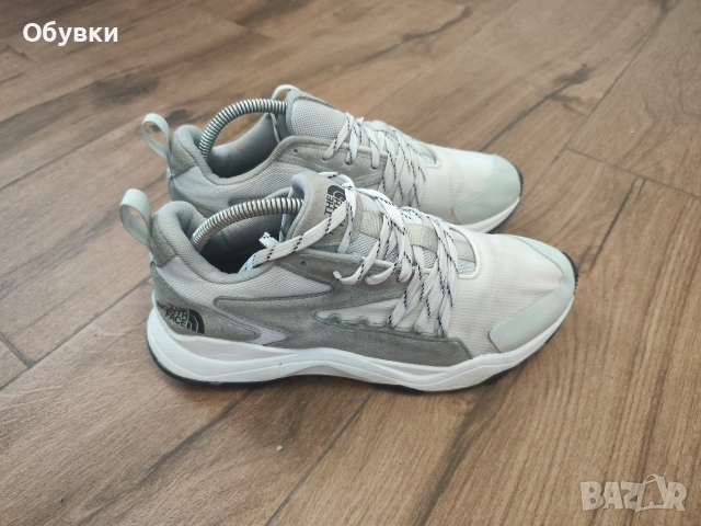 Маратонки The North Face