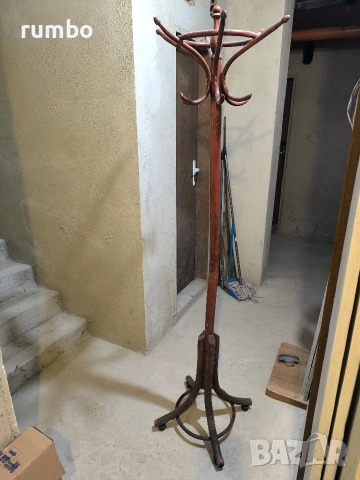 Продавам дървена виенска закачалка, снимка 2 - Други - 54177523
