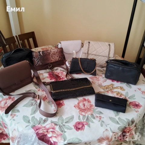 Продавам дамски чанти и портмонета, снимка 6 - Чанти - 51676281