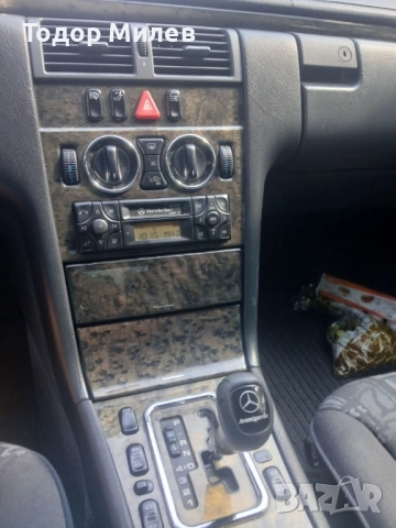Mercedes E240 w210 , снимка 9 - Автомобили и джипове - 52903937