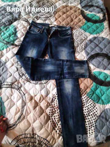 Дънки с изтъркан ефект , снимка 2 - Дънки - 36769602