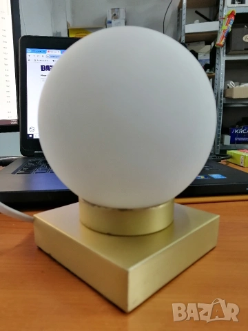 Нощна лампа със сензор, снимка 8 - Настолни лампи - 53198933