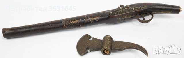 Реплика на пистолет-брадва  от 17 век