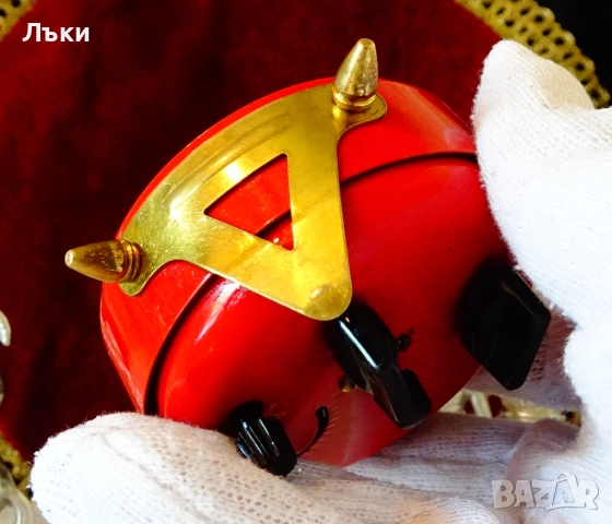 Механичен настолен часовник будилник Blessing. , снимка 4 - Антикварни и старинни предмети - 51466902