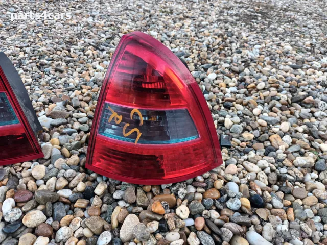 ляв и десен стоп за ситроен ц5 хечбек 04 - 07 CITROEN C5 II хечбег, снимка 3 - Части - 48623632