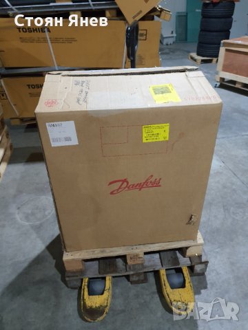Хладилен компресор Danfoss Trane CSHA150KE, снимка 7 - Други машини и части - 32002316