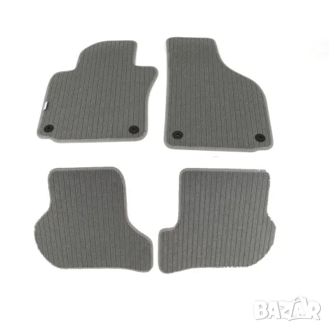 Мокетни стелки за Volkswagen Golf 5 / Golf 6 / Jetta (2005-2011) - сиви с кръгли щипки, снимка 4 - Аксесоари и консумативи - 55870012