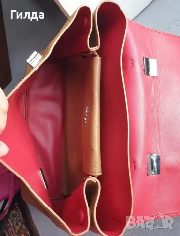 автентична чанта Prada, снимка 12 - Чанти - 56006995