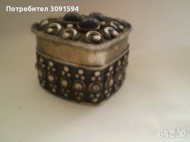 кутийка за бижута  винтидж стил, снимка 3 - Антикварни и старинни предмети - 37041365