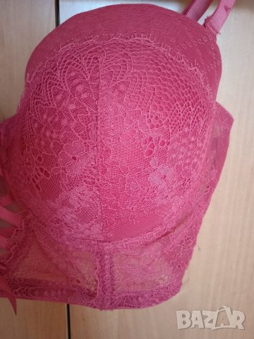 Сутиен, снимка 4 - Бельо - 39123373