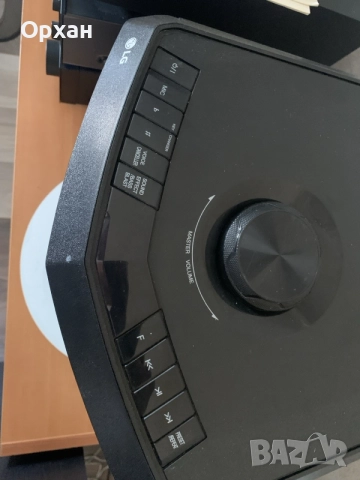 Преносима парти колона LG FH2 с Bluetooth и радио – Перфектно състояние
, снимка 4 - Аудиосистеми - 56064546