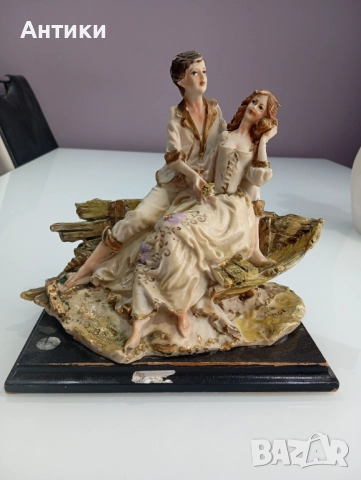 Стара порцеланова фигура Capodimonte колекционерска , снимка 12 - Статуетки - 52661332