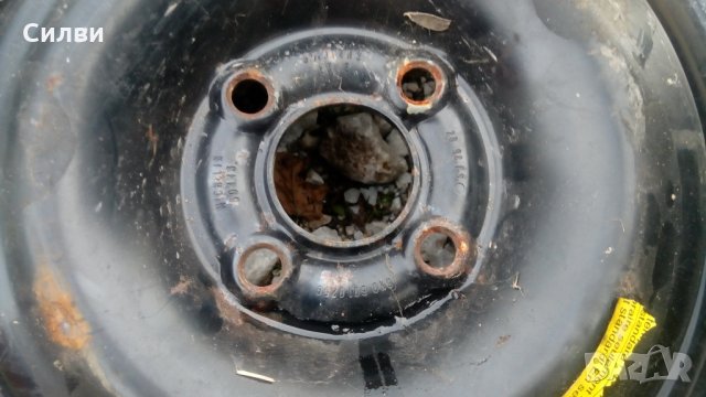 Патерица за Фолксваген Vw Поло Голф 3 и др. 4х100 57мм 105/70 R14 резервна гума Polo, снимка 3 - Гуми и джанти - 31544045