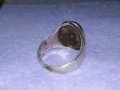 Стар АНГЛИЙСКИ СРЕБЪРЕН СКЪПОЦЕНЕН ПРЪСТЕН СРЕБРО ВИСОКА ПРОБА с РЪЧНО ШЛИФОВАН ЧЕРЕН ОНИКС 40637, снимка 4