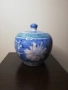 Изящен и много красив съд с капаче. Ръчно рисуван. , снимка 4