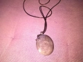 овално колие с висулка с декорация на цъфтящо дърво и восъчна верижка винтидж, снимка 3