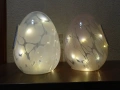Декоративно стъклено великденско яйце със светлини., снимка 10