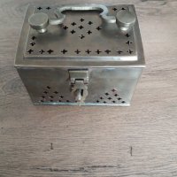 Немска  месингова кутия за бижута,сандъче, снимка 1 - Антикварни и старинни предмети - 30782460