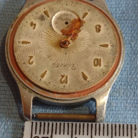 Стар ръчен часовник Ракета за части без стъкло 33900, снимка 5 - Антикварни и старинни предмети - 44790576