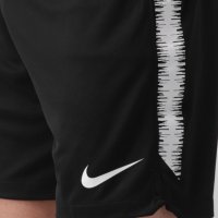 nike dry sqd shorts, снимка 10 - Спортни дрехи, екипи - 37176130