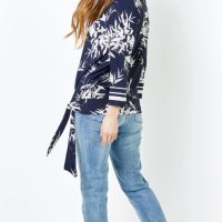 Спортно-елегантна блуза, снимка 3 - Блузи с дълъг ръкав и пуловери - 42384107