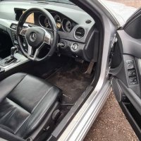 Mercedes C220 W204 AMG 2013, снимка 11 - Автомобили и джипове - 31112529