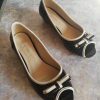 2 чифта дамски обувки , снимка 4 - Дамски ежедневни обувки - 33915791