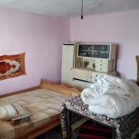 Продавам четиристайна къща в село Ведрина, Област Добрич, снимка 8 - Къщи - 42613193