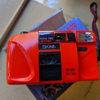 Skina sk-102,оригинална кутия, снимка 1 - Фотоапарати - 39628174