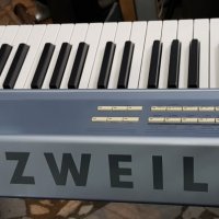 Продавам клавир KURZWEIL SP3X , снимка 2 - Синтезатори - 31461020