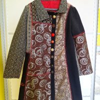 Палто Desigual, снимка 2 - Палта, манта - 44212110