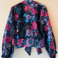 Черна широка риза с цикламени и лилави цветя 🌸, снимка 3 - Ризи - 44198252