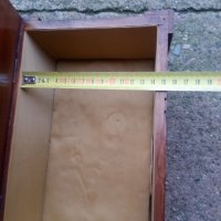 Старинна дървена кутия за бижута, снимка 6 - Антикварни и старинни предмети - 40849541