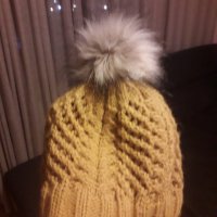  Много топла и мека зимна шапка с вълна, снимка 4 - Шапки - 31080725